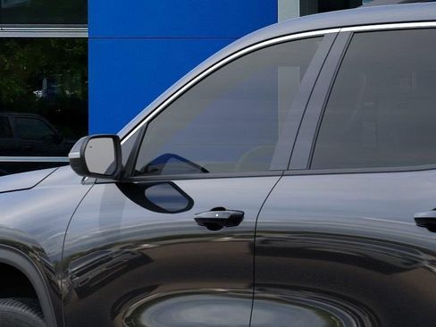 New 2026 Chevrolet Traverse LT w/ LPO, Floor Liner Package AWD/4WD image 12