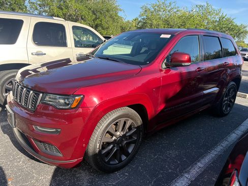 Used 2019 Jeep Grand Cherokee High Altitude image 2