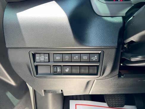 Used 2024 Toyota Tundra SR5 w/ SR5 Premium Package AWD/4WD image 22
