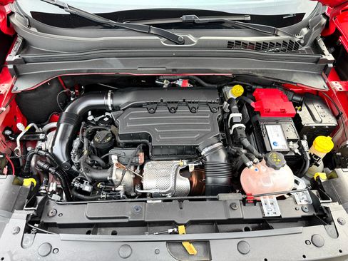 Used 2022 Jeep Renegade Latitude image 33