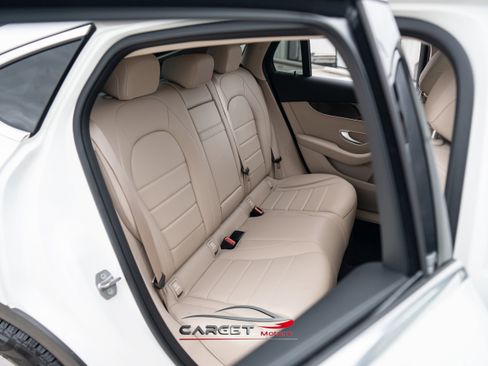 Used 2020 Mercedes-Benz GLC 300 4MATIC image 18