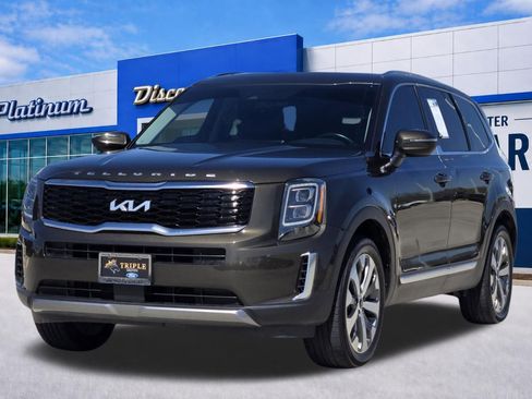 Used 2022 Kia Telluride EX w/ EX Premium Package FWD image 2