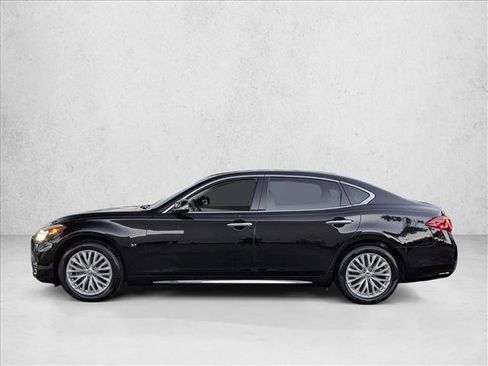 Used 2015 INFINITI Q70 L 3.7 w/ Technology Package image 9