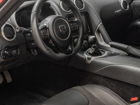 Used 2015 Dodge Viper w/ Quick Order Package 22J GT image 31