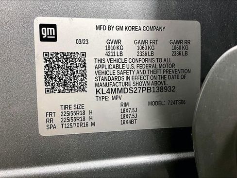 Used 2023 Buick Encore GX Select w/ Sport Touring Package image 31