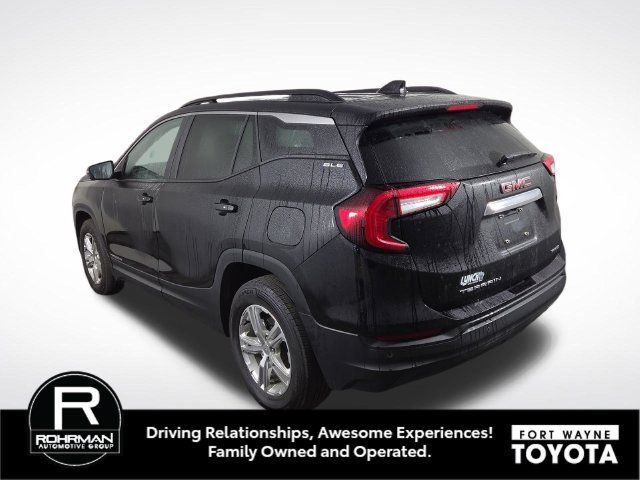 Used 2023 GMC Terrain SLE w/ Driver Convenience Package AWD/4WD image 9