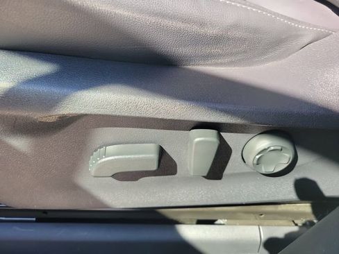 Used 2024 Subaru Ascent Limited w/ Technology Package image 22