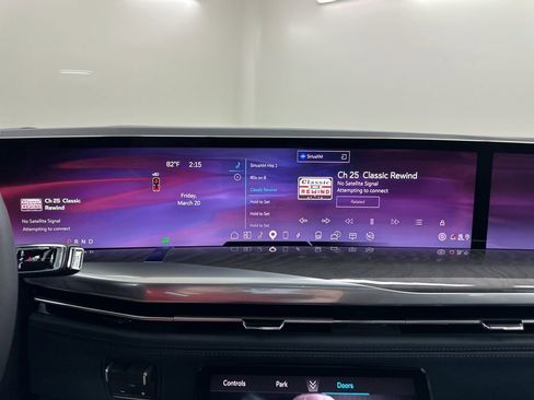 Certified 2025 Cadillac Escalade IQ Luxury 2 image 39