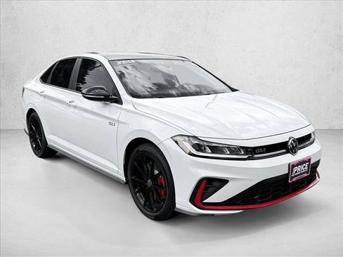 Used 2026 Volkswagen Jetta GLI Autobahn FWD image 3
