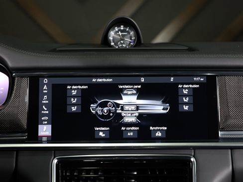 Used 2021 Porsche Panamera Turbo S w/ Assistance Package image 43