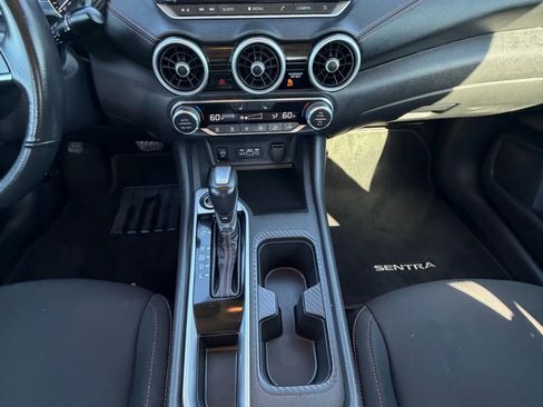 Used 2024 Nissan Sentra SR image 12