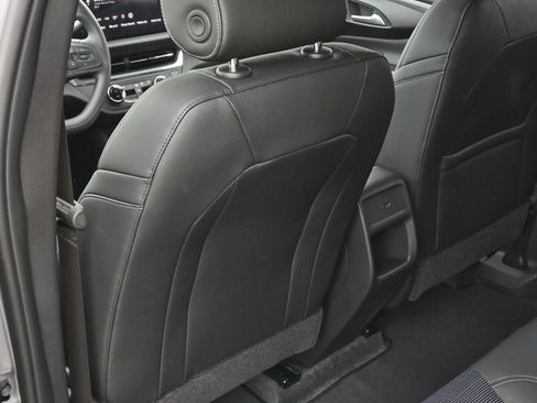 New 2026 Buick Envista Preferred FWD image 18