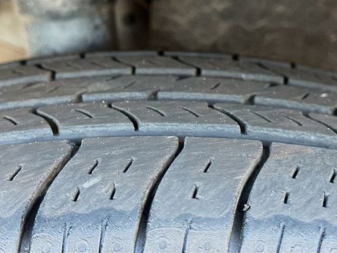 Used 2025 Chrysler Pacifica Pinnacle image 37