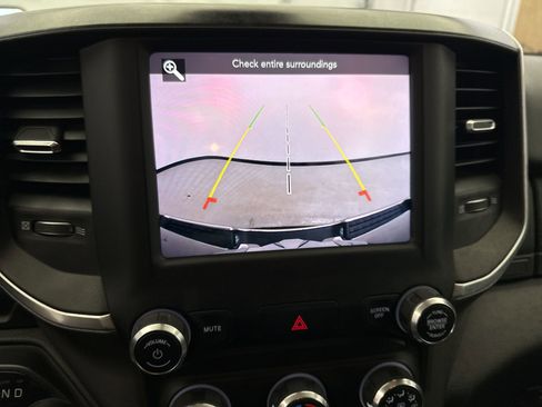 Used 2019 RAM 1500 Big Horn image 15