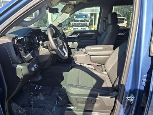 Used 2026 GMC Sierra 1500 Elevation image 20