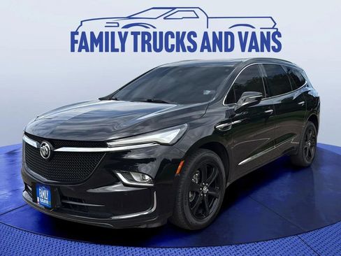 Used 2023 Buick Enclave Essence w/ Experience Buick Package image 1