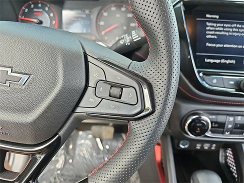 Certified 2023 Chevrolet TrailBlazer RS w/ Convenience Package image 17