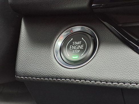 New 2026 Buick Enclave Sport Touring w/ LPO, Floor Liner Package image 10