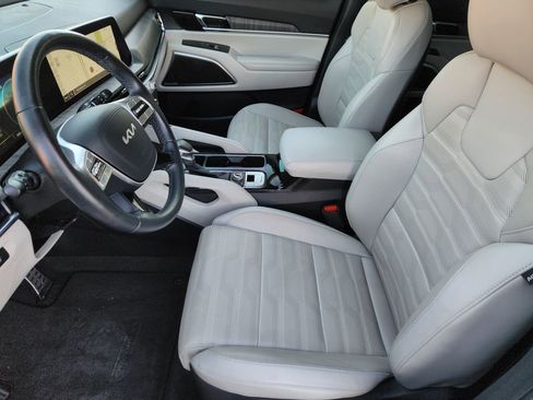 Certified 2024 Kia Telluride SX Prestige image 13