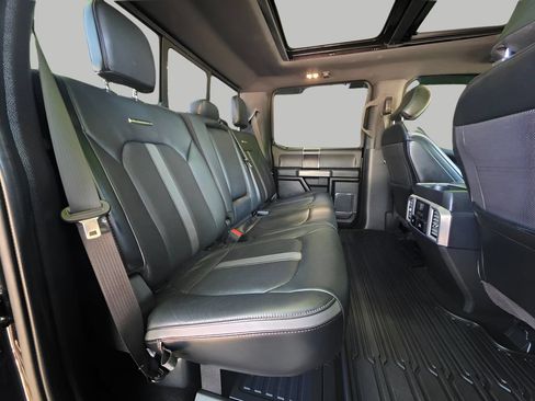 Used 2019 Ford F250 Platinum w/ Platinum Ultimate Package AWD/4WD image 6