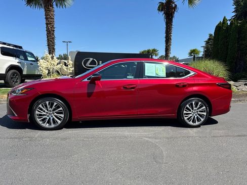 Certified 2021 Lexus ES 250 w/ Premium Package AWD/4WD image 2