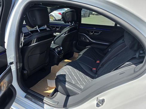 New 2026 Mercedes-Benz S 580 4MATIC Sedan image 24
