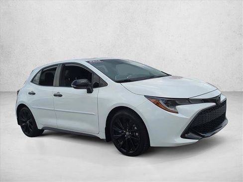 Certified 2021 Toyota Corolla SE w/ Carpet Mat Package (TMS) FWD image 3