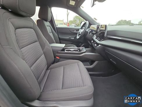 Used 2025 Chevrolet Equinox LT image 10