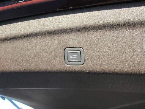 Certified 2023 Chevrolet Tahoe Z71 image 31