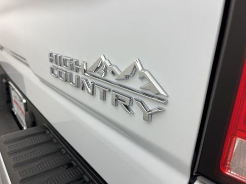 New 2026 Chevrolet Silverado 2500 High Country w/ High Country Premium Package image 21