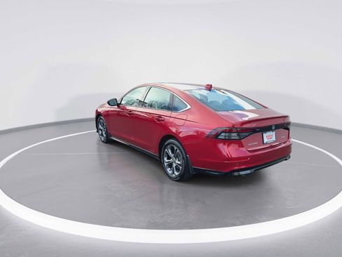 Used 2024 Honda Accord EX-L image 6