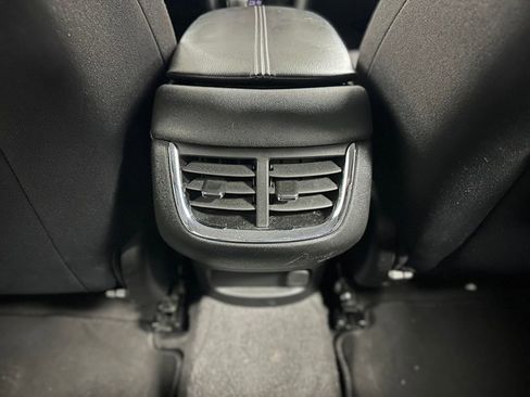 Used 2024 Chevrolet Malibu LT FWD image 19