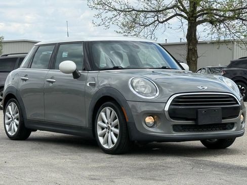 Used 2016 MINI Cooper 4-Door Hardtop FWD image 7