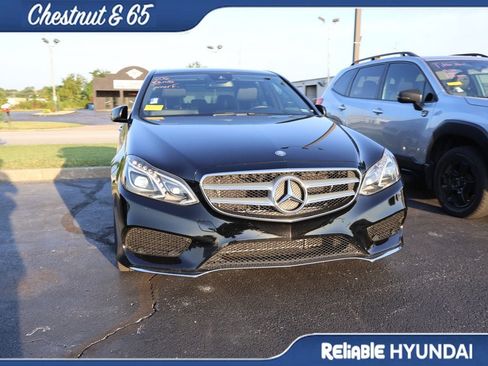 Used 2016 Mercedes-Benz E 350 4MATIC Sedan image 4