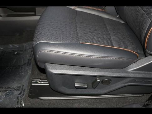 New 2025 Ford F250 Lariat w/ Lariat Ultimate Package image 21