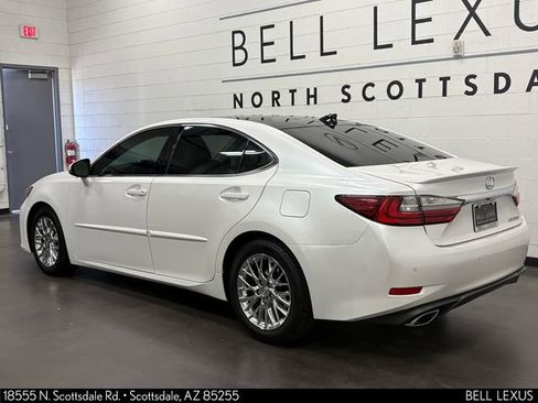 Used 2017 Lexus ES 350 w/ Navigation System Package FWD image 9