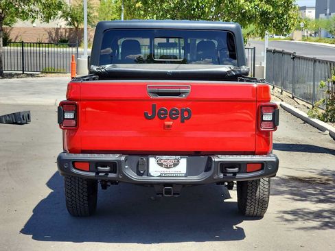 Used 2021 Jeep Gladiator Sport AWD/4WD image 7