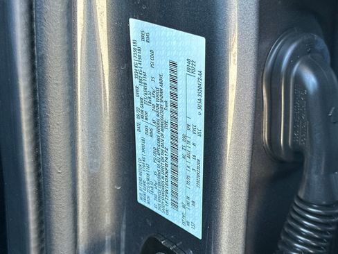 Used 2022 Ford F150 Lariat AWD/4WD image 35