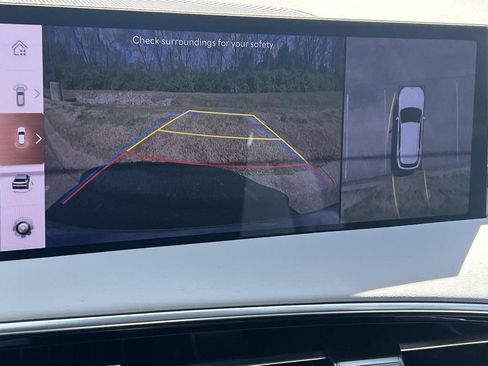 New 2026 Genesis GV70 2.5T Advanced image 37