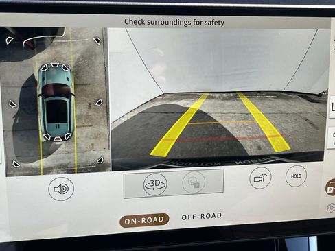 Used 2025 Land Rover Range Rover Sport SE image 34