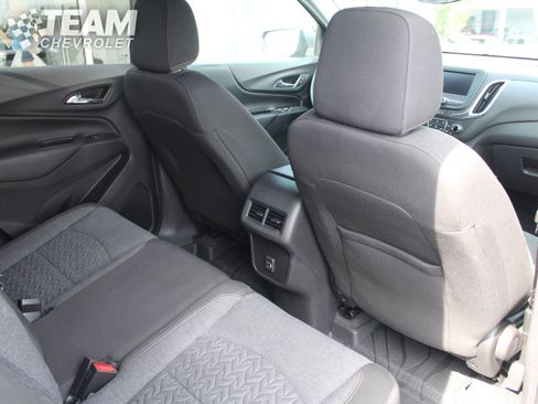 Certified 2024 Chevrolet Equinox LT w/ LPO, Floor Liner Package FWD image 23
