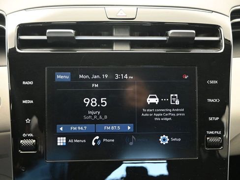 Used 2024 Hyundai Tucson SEL image 32