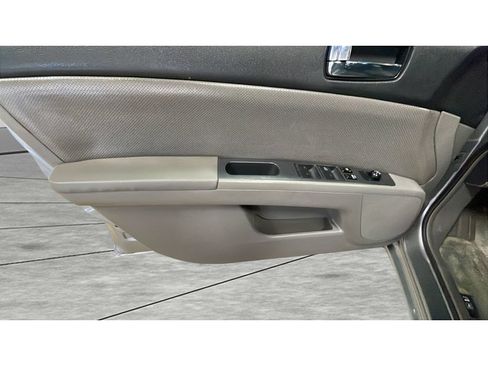 Used 2008 Nissan Sentra 2.0 SL FWD image 10