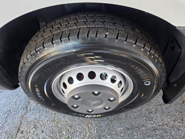 Used 2024 Mercedes-Benz Sprinter 3500 image 40