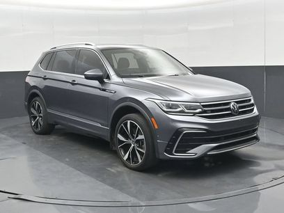 Used 2024 Volkswagen Tiguan SEL R-Line