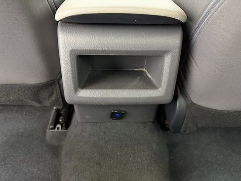 Used 2023 Toyota Camry LE image 31