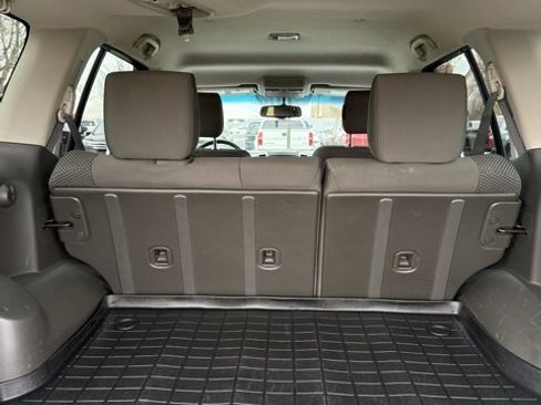 Used 2012 Nissan Xterra PRO-4X image 10
