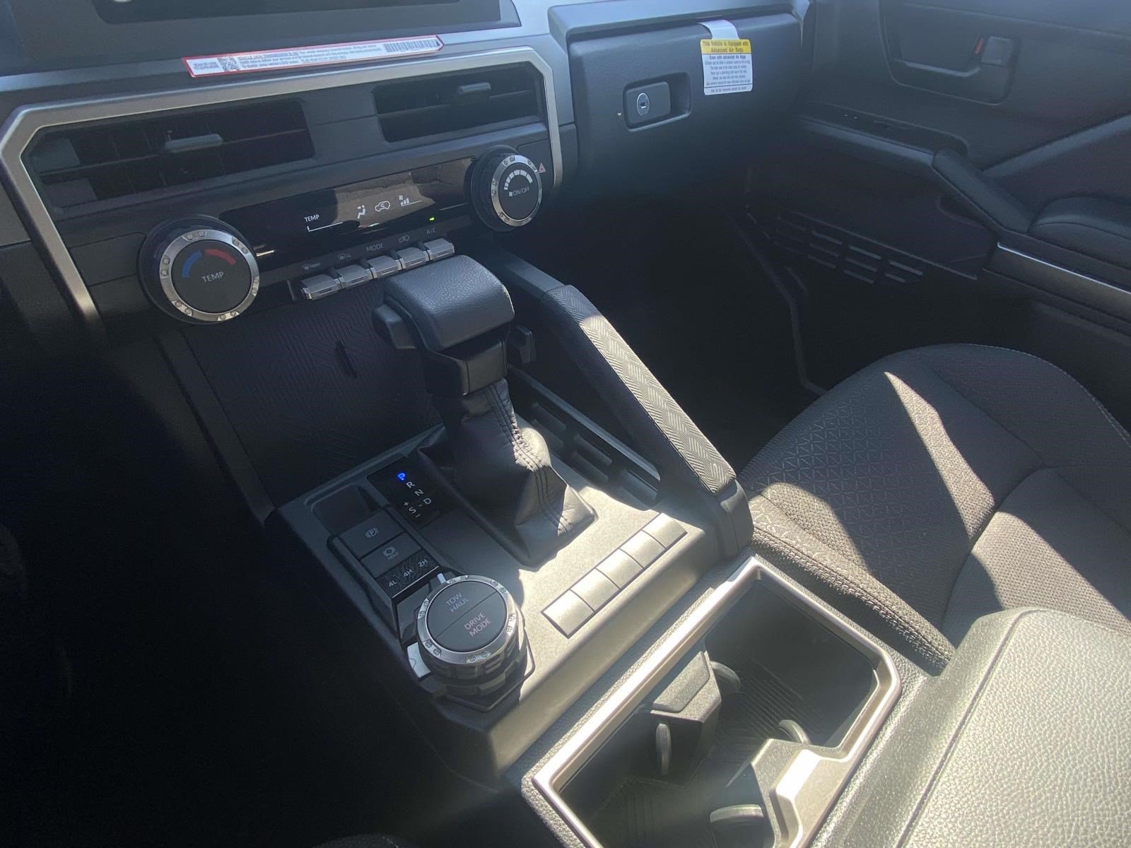 Used 2026 Toyota 4Runner SR5 AWD/4WD image 29