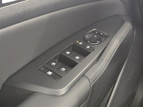 New 2026 Kia Sportage EX image 15