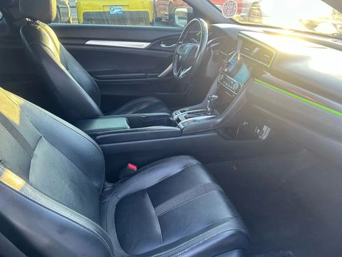 Used 2020 Honda Civic Touring image 29